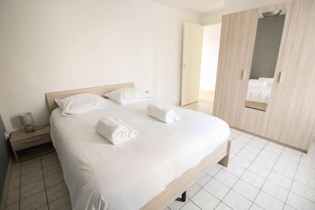 Joli T2 Renove / Wifi / Grand Parking Prive Leilighet La Couronne  Eksteriør bilde